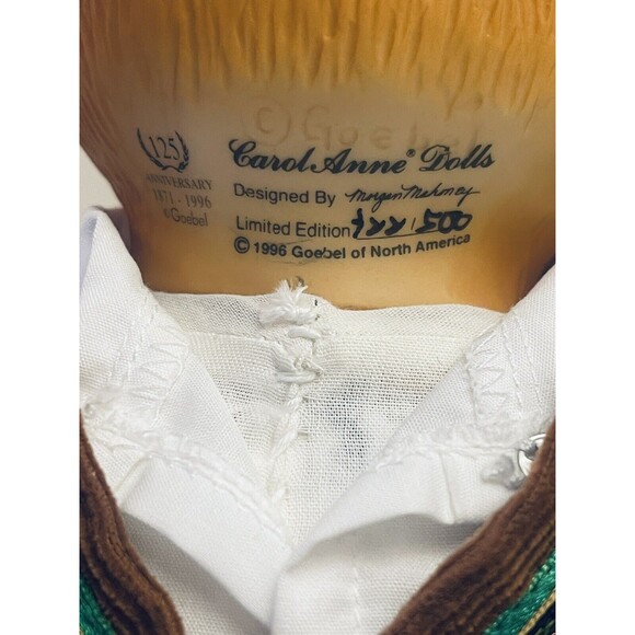 Goebel Carol Anne Musical Cat Doll 125th Anniversary Limited Edition Full Outfit - Picture 3 of 11